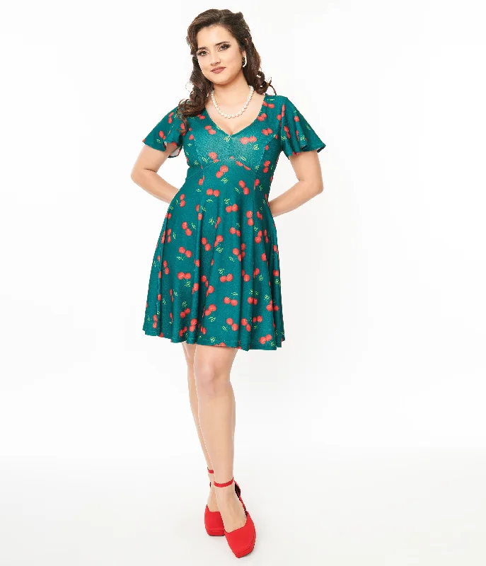  Women's Tops And ClothingUnique Vintage 1950s Emerald & Cherry Print Poppy Flare Dress Women's Tops And Clothing