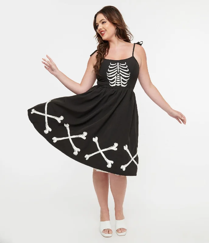  Minimalist StyleUnique Vintage 1950s Black & Glow in the Dark Skeleton Bobbie Swing Dress Minimalist Style