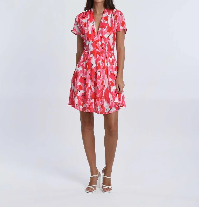  Women's Everyday ClothesLouise Dress In Pink Women's Everyday Clothes