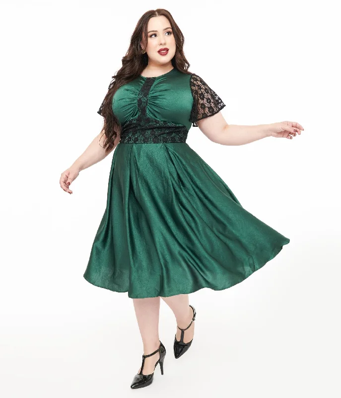  Early Bird OfferUnique Vintage Plus Size 1940s Emerald Green & Black Lace Swing Dress Early Bird Offer