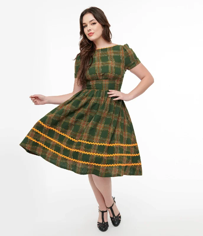  Boho Chic FashionUnique Vintage 1950s Green Plaid Cotton Swing Dress Boho Chic Fashion