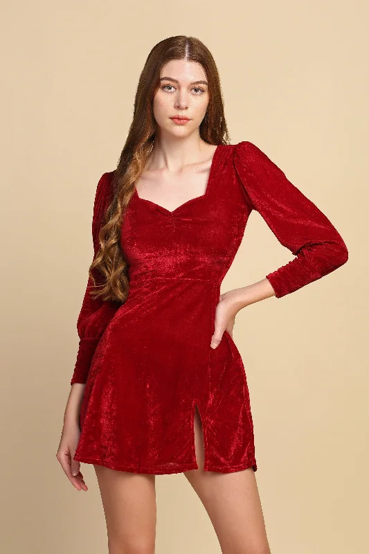  Everyday Women's Fashion TrendsRed A-line Velvet Dress Everyday Women's Fashion Trends