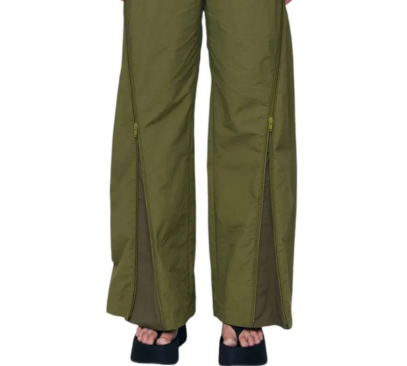  Trendy Women's Apparel for All SeasonsZipper Track Pants In Khaki Trendy Women's Apparel for All Seasons