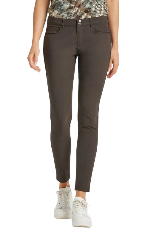  Casual Style for Busy WomenLuisa Pant In Grey Casual Style for Busy Women