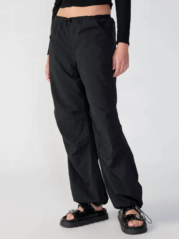  Women's Work Outfit For The Office90's Parachute Pant In Black Women's Work Outfit For The Office