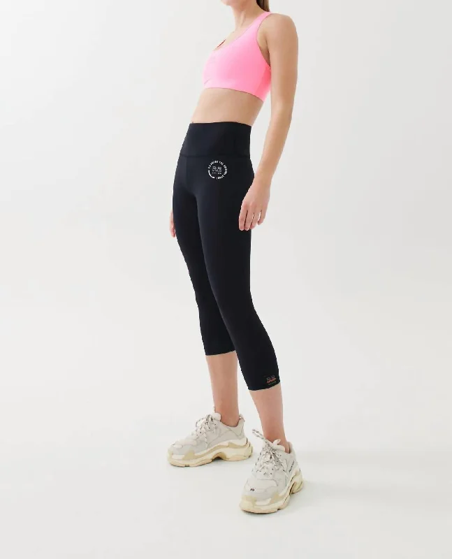  Women's Professional ApparelRun About Legging In Black Women's Professional Apparel