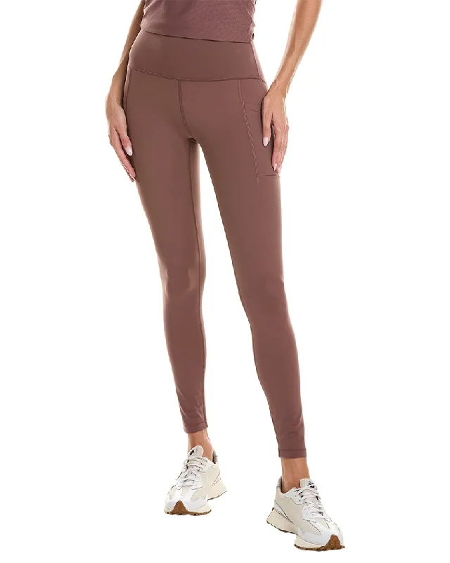  Women's Vacation AttireNew Balance NB Sleek Legging Women's Vacation Attire