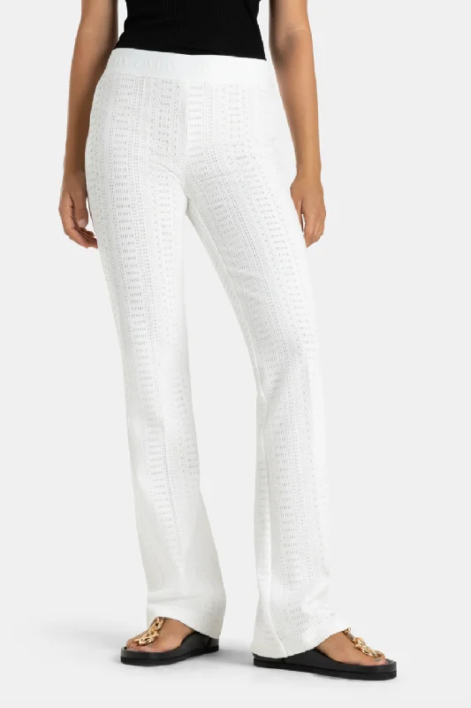  Women's Chic OutfitFlower Crochet Trousers - White Women's Chic Outfit