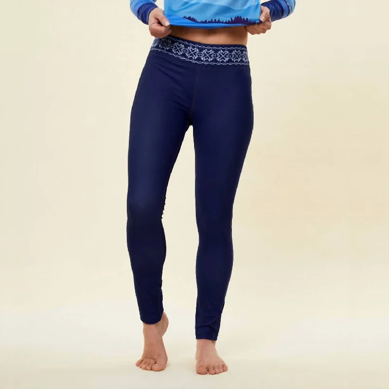  Women's Chic ApparelPassage Legging In Indigo Women's Chic Apparel