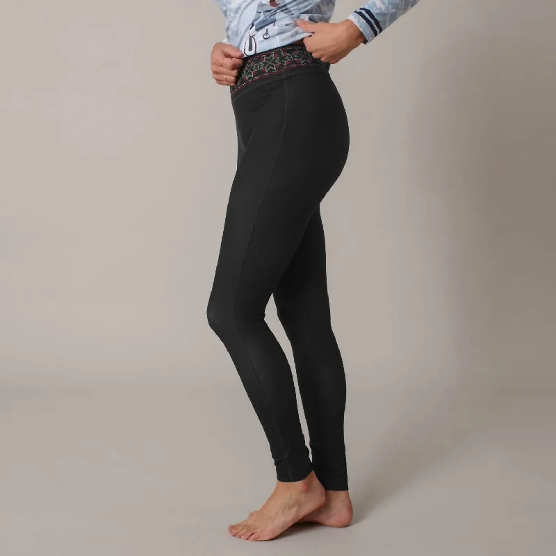  Women's Travel ApparelPassage Legging, Womens In Black Women's Travel Apparel